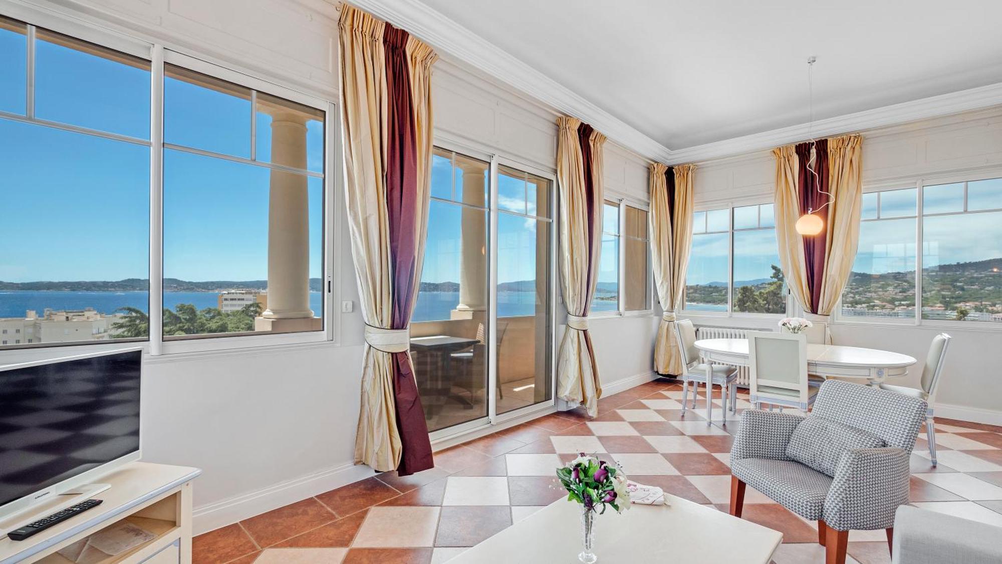 Residence Les Tourelles Sainte-Maxime Kültér fotó